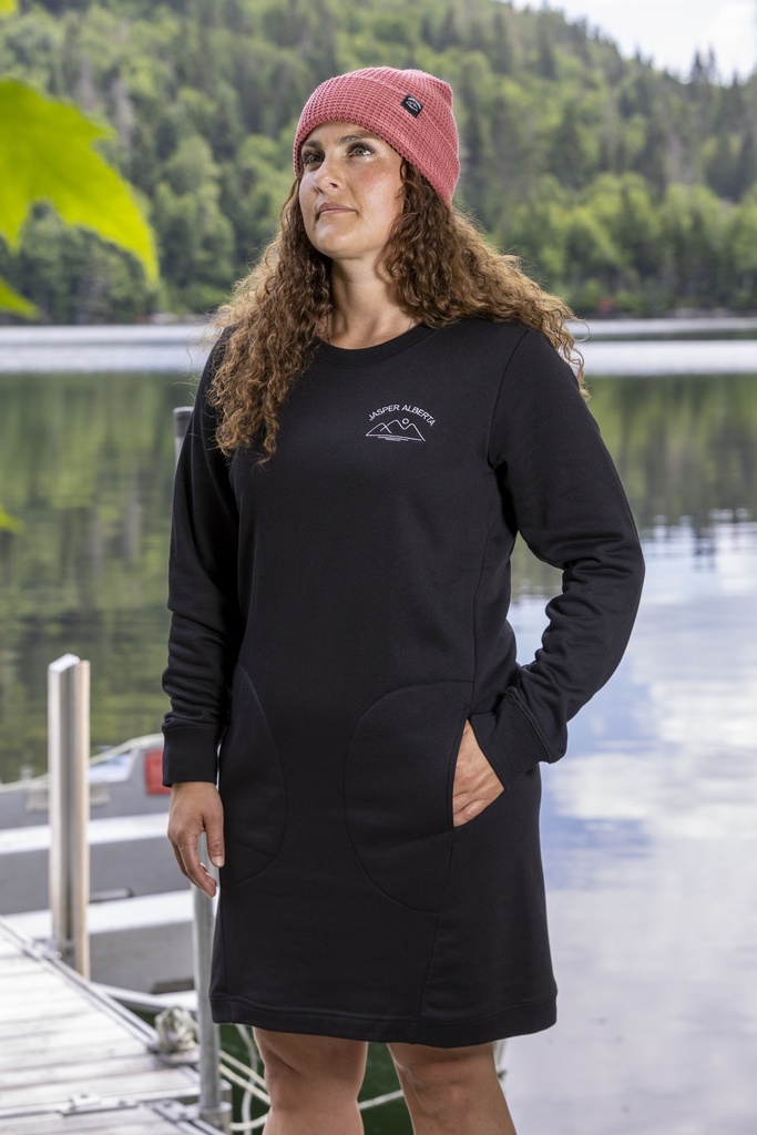 XO7005W Crew Neck Sweater Dress