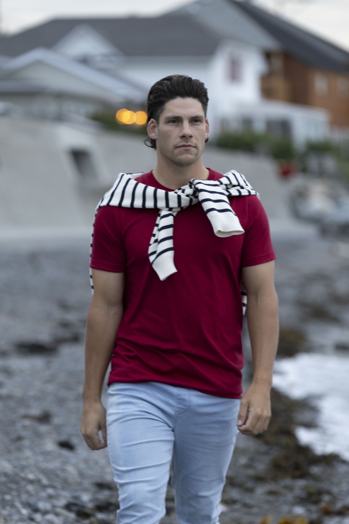2106U Unisex Cotton T-Shirt